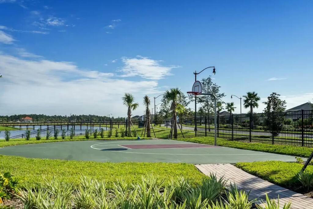 Newly Listed Townhouse Storey Lake, Free Waterpark Kissimmee Exteriör bild