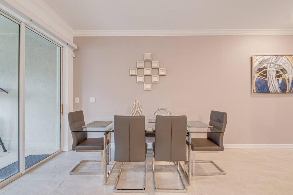 Newly Listed Townhouse Storey Lake, Free Waterpark Kissimmee Exteriör bild