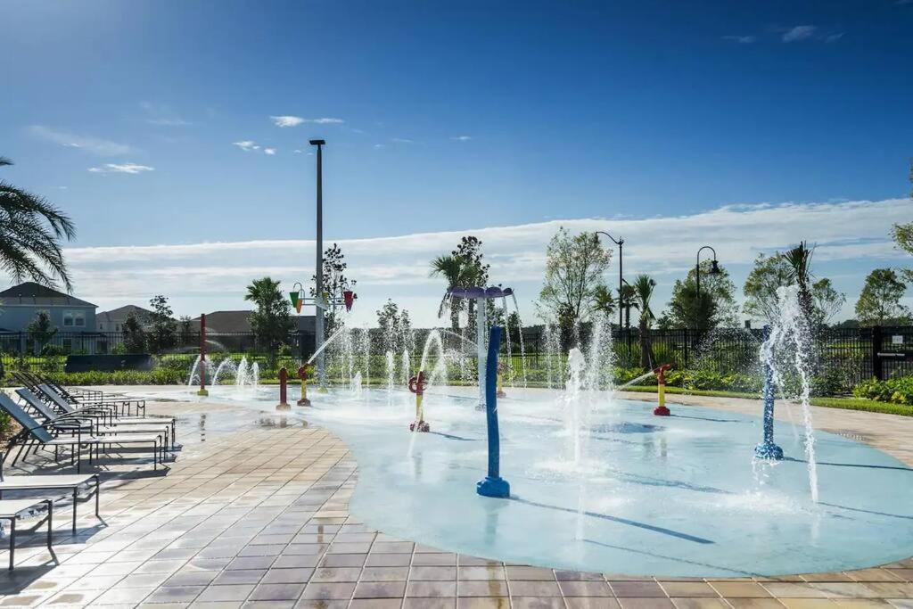 Newly Listed Townhouse Storey Lake, Free Waterpark Kissimmee Exteriör bild