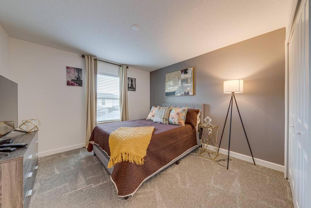 Newly Listed Townhouse Storey Lake, Free Waterpark Kissimmee Exteriör bild